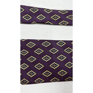 JOS A BANK Necktie Eggplant Medallion 100% Silk X-Long